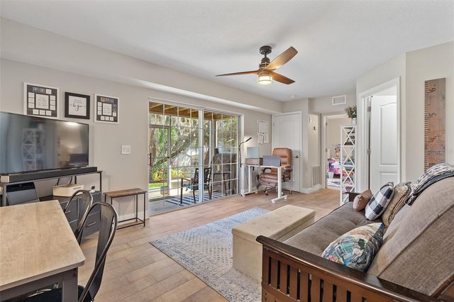 11812 LAKESHORE DRIVE, Clermont, FL 34711