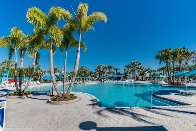 1320 LAVA TREE DR, Davenport, FL 33897