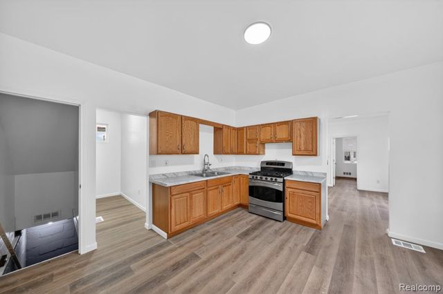 13735 Gable Street, Hamtramck, MI 48212