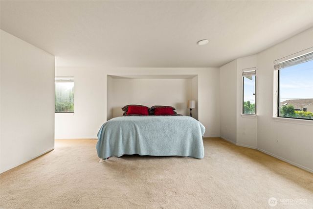 4101 Browns Point Boulevard NE, Tacoma, WA 98422