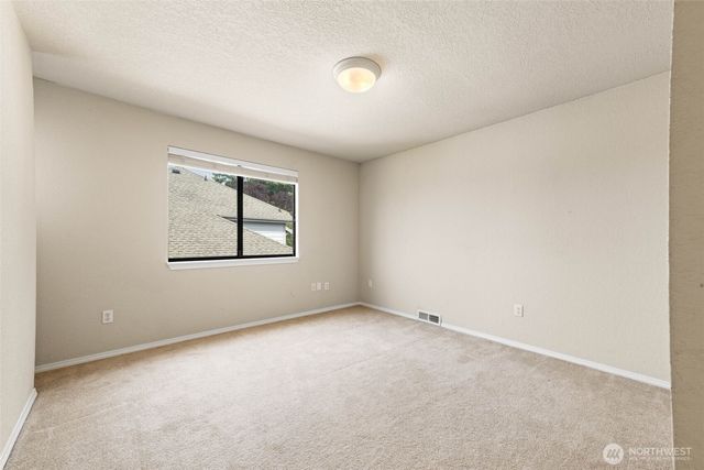4101 Browns Point Boulevard NE, Tacoma, WA 98422