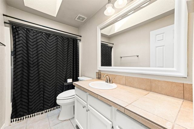 4101 Browns Point Boulevard NE, Tacoma, WA 98422