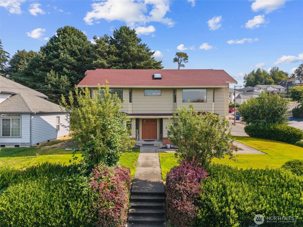 4101 Browns Point Boulevard NE, Tacoma, WA 98422