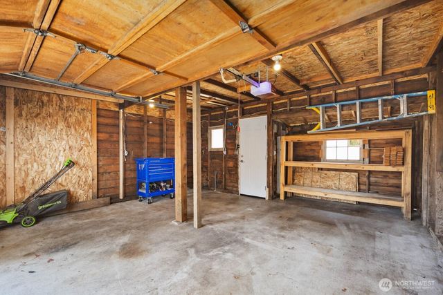 6622 S Warner Street, Tacoma, WA 98409