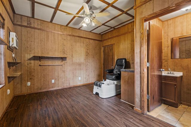 265 Cooks Corner Road, Pottsboro, TX 75076