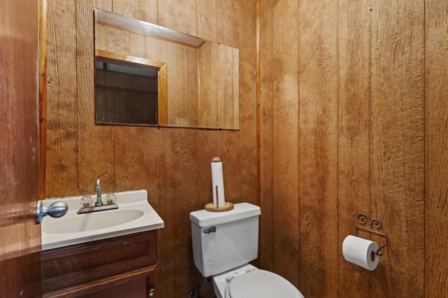 265 Cooks Corner Road, Pottsboro, TX 75076