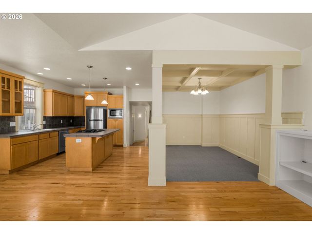 15157 Sw 119TH Ave, Portland, OR 97224