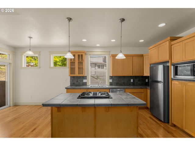 15157 Sw 119TH Ave, Portland, OR 97224