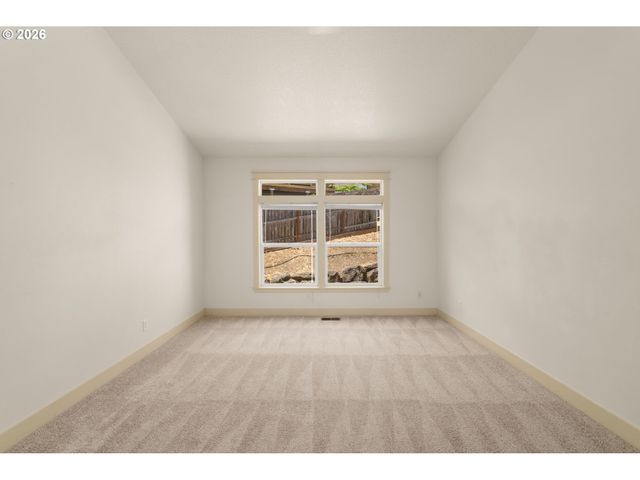 15157 Sw 119TH Ave, Portland, OR 97224