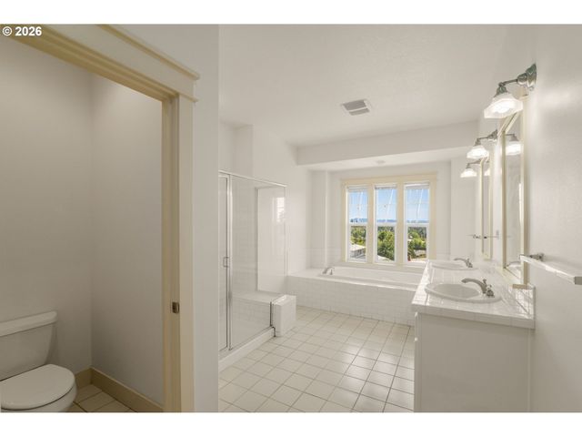 15157 Sw 119TH Ave, Portland, OR 97224