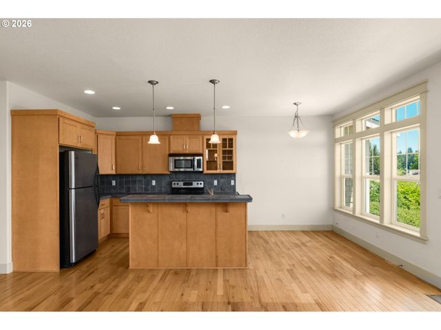 15157 Sw 119TH Ave, Portland, OR 97224