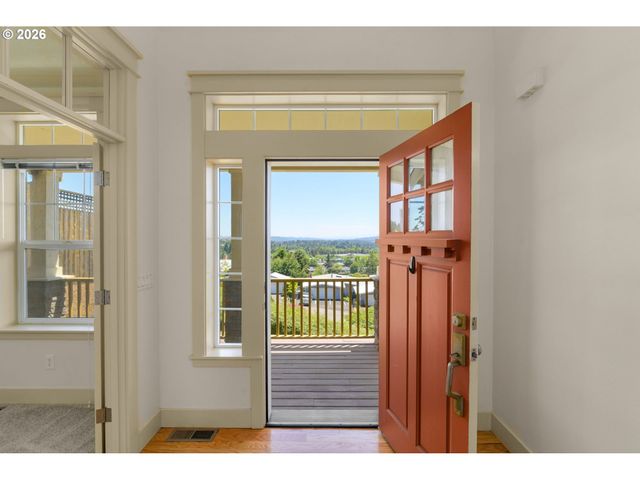 15157 Sw 119TH Ave, Portland, OR 97224