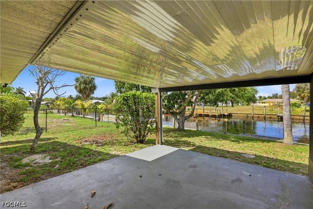 2225 Isle Of Pines AVE, Fort Myers, FL 33905