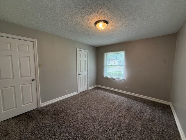 2518 Winthrop Drive, Dallas, TX 75228