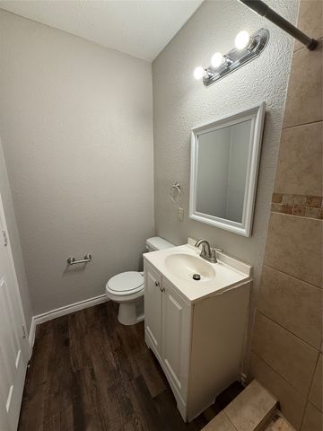 2518 Winthrop Drive, Dallas, TX 75228