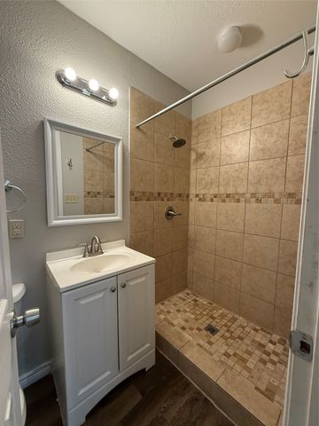 2518 Winthrop Drive, Dallas, TX 75228
