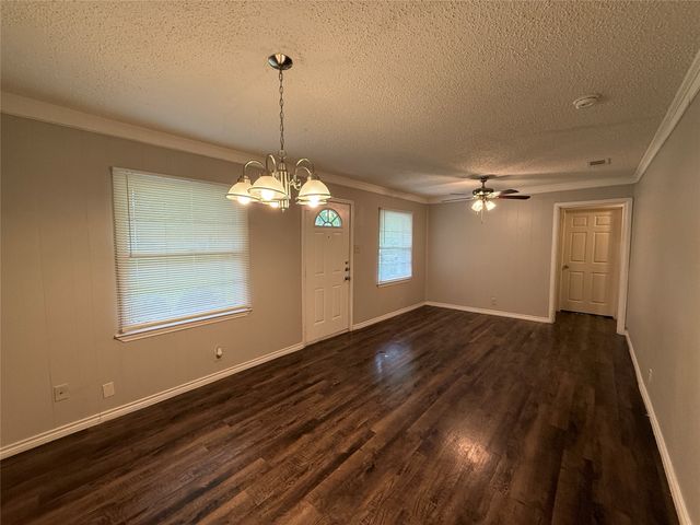 2518 Winthrop Drive, Dallas, TX 75228