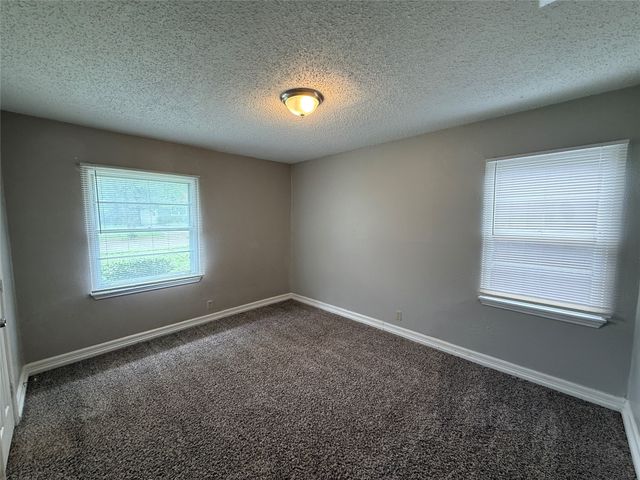 2518 Winthrop Drive, Dallas, TX 75228