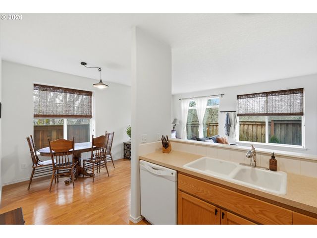 6453 Sw Vinwood Ter, Beaverton, OR 97078