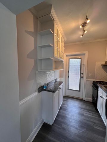 101 S Golfview Road 1, Lake Worth Beach, FL 33460