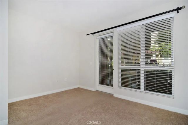 21301 Erwin Street 231, Woodland Hills, CA 91367