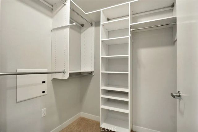 21301 Erwin Street 231, Woodland Hills, CA 91367