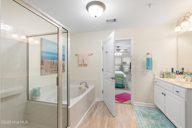 260 S Crow Creek Drive NW 17, Calabash, NC 28467