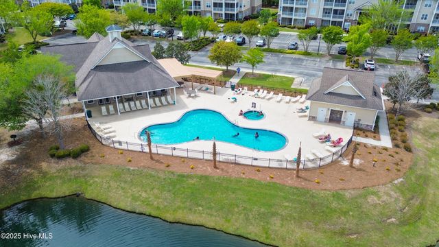 260 S Crow Creek Drive NW 17, Calabash, NC 28467