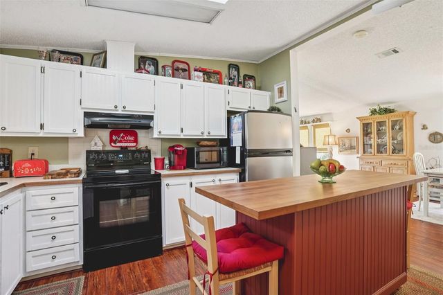 1409 TORREY PINES DRIVE, The Villages, FL 32159