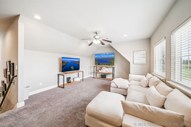19236 E Twin Creeks Drive, Owasso, OK 74015