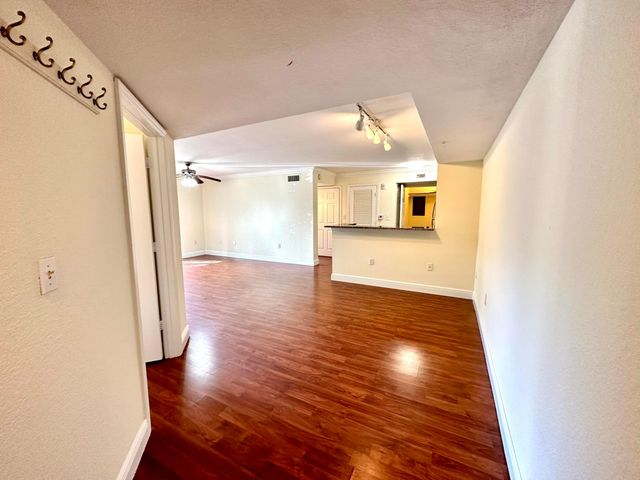15135 Michelangelo Boulevard 105, Delray Beach, FL 33446