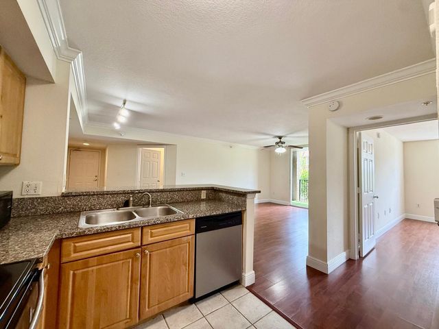 15135 Michelangelo Boulevard 105, Delray Beach, FL 33446