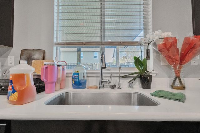 3886 Trieste Cir, Stockton, CA 95205