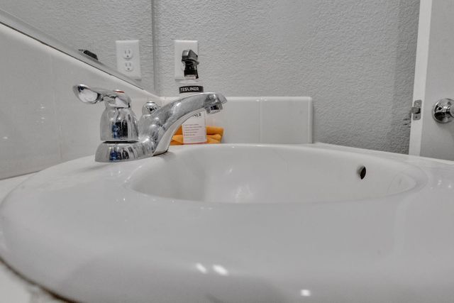 3886 Trieste Cir, Stockton, CA 95205