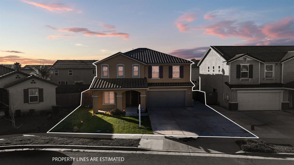 3886 Trieste Cir, Stockton, CA 95205