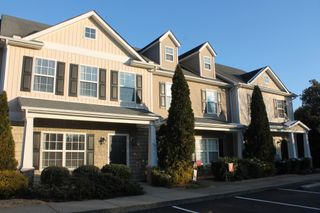 284 Meigs Dr Apt H56, Murfreesboro, TN 37128