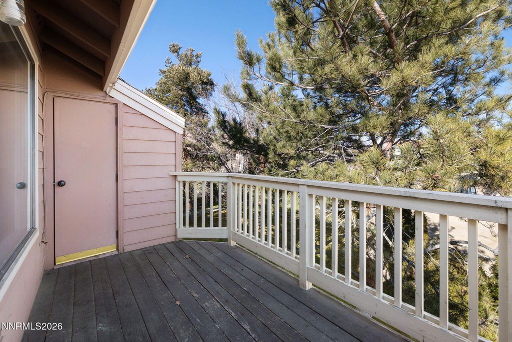 Image 22 of property listing at 2875 Idlewild Drive 62, Reno, NV 89509