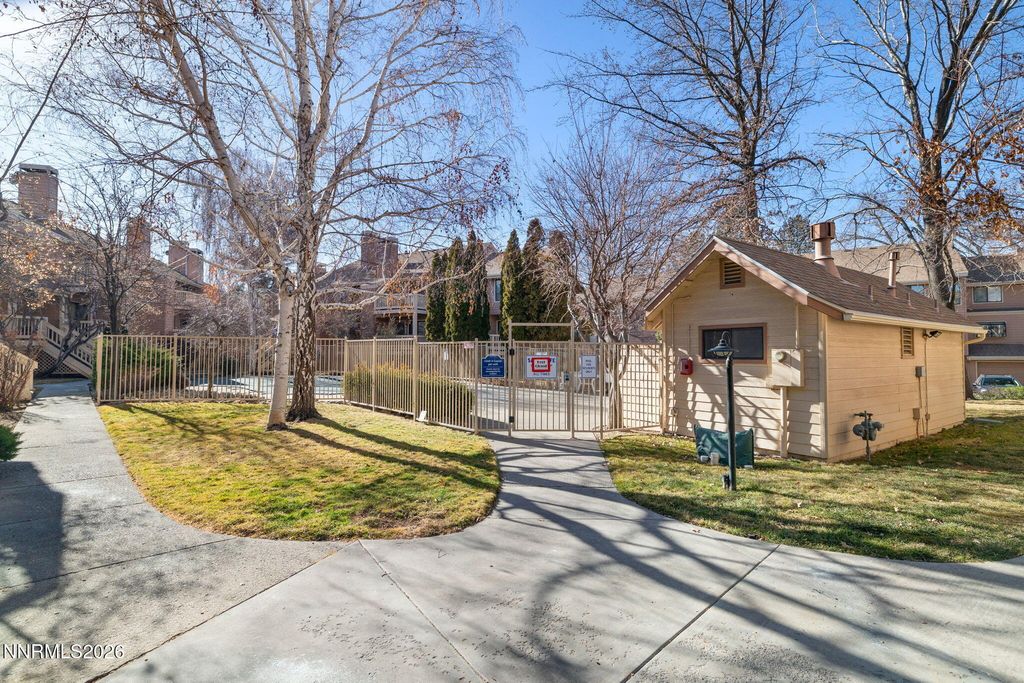 Image 31 of property listing at 2875 Idlewild Drive 62, Reno, NV 89509