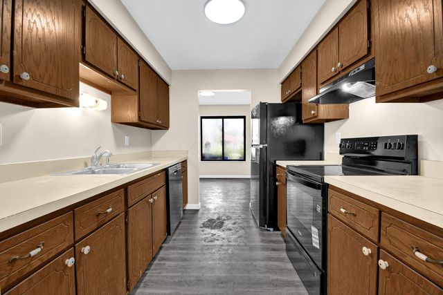 597 Farler Drive, B, Columbus, OH 43213