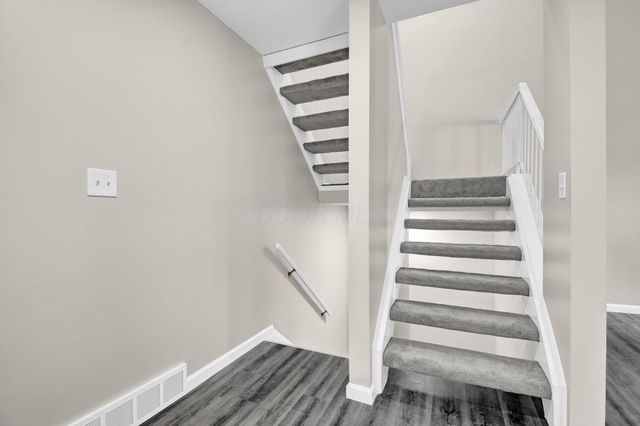 597 Farler Drive, B, Columbus, OH 43213
