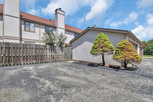 597 Farler Drive, B, Columbus, OH 43213