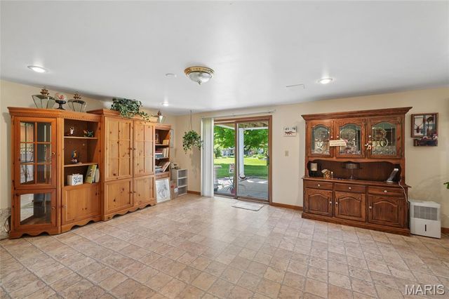 458 Fox Den Lane, Wentzville, MO 63385