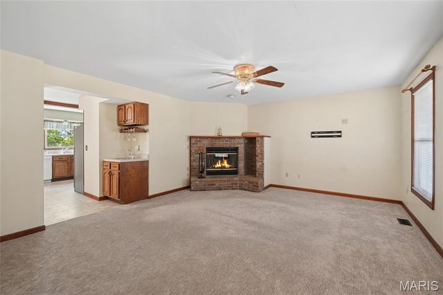 458 Fox Den Lane, Wentzville, MO 63385