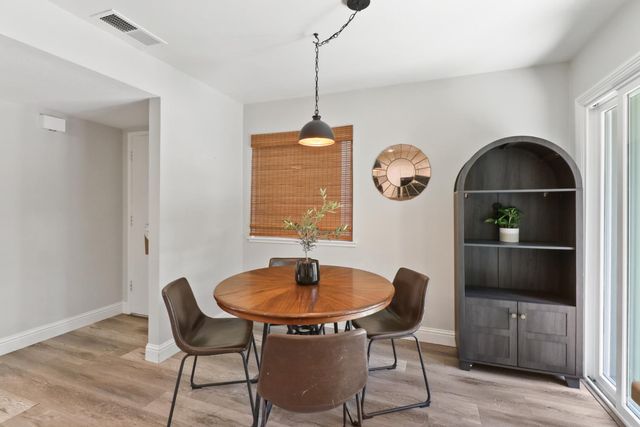 5233 Lake Knoll Ln, Fair Oaks, CA 95628
