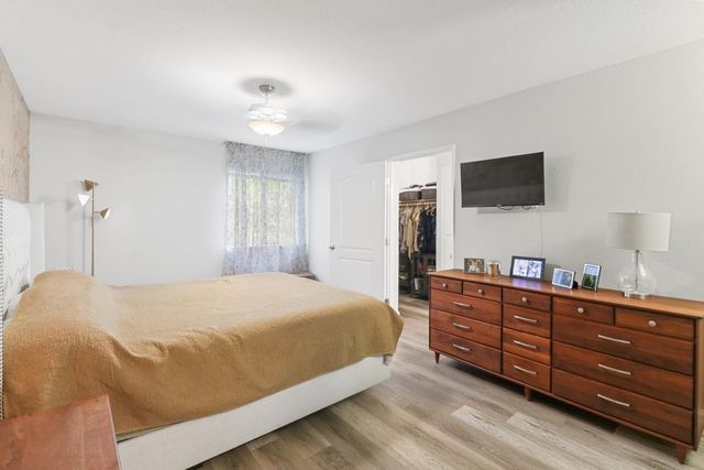 5233 Lake Knoll Ln, Fair Oaks, CA 95628