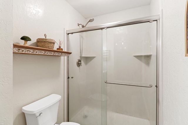 5233 Lake Knoll Ln, Fair Oaks, CA 95628