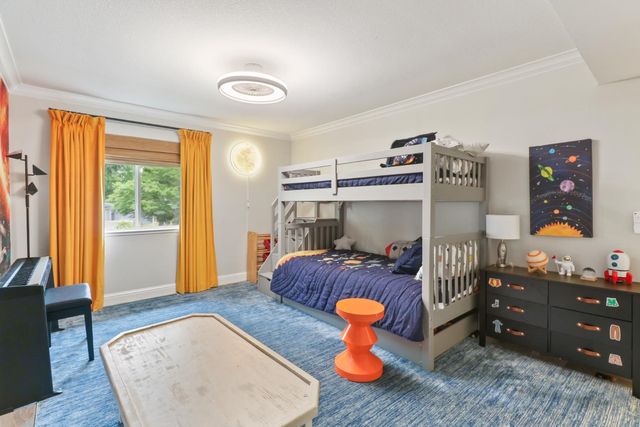 5233 Lake Knoll Ln, Fair Oaks, CA 95628