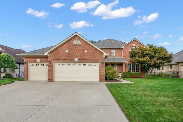 54767 Waubay Drive, Macomb Twp, MI 48042
