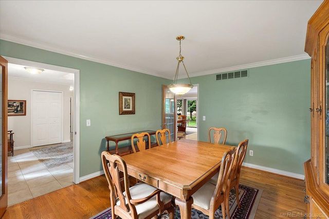 54767 Waubay Drive, Macomb Twp, MI 48042