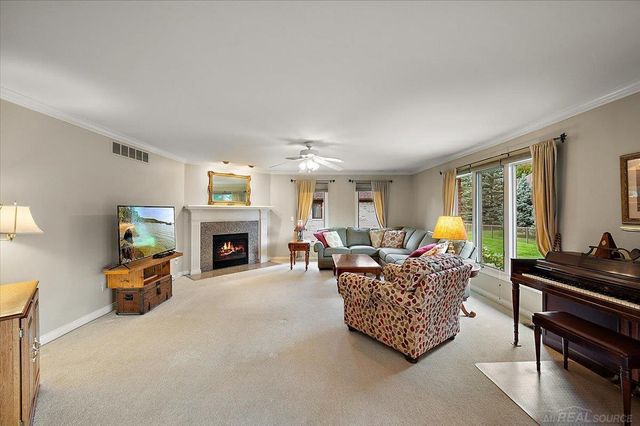 54767 Waubay Drive, Macomb Twp, MI 48042